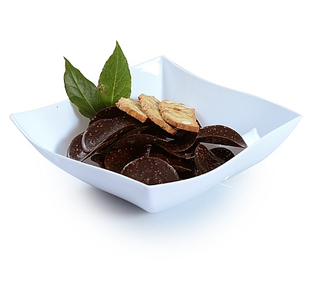 Pretty White 32 oz. Serving Plastic Wave Bowl  - Posh Party Supplies