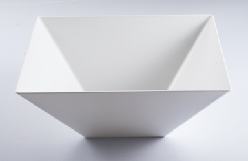 Disposable White Disposable Square Plastic 128 oz Serving Bowl - Posh Party Supplies